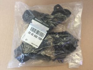 260E69870R SAĞ FAR BRAKETİ CLİO 5